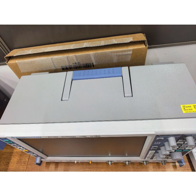 Rohde & Schwarz RTO2000 oscilloscope