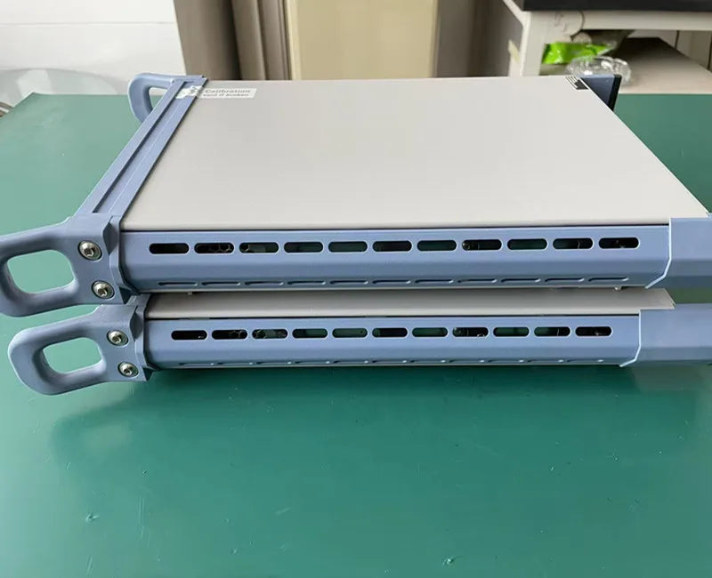 Rohde & Schwarz SGT100A RF Vector Signal Generator 1 MHz to 3GHz(6GHz Optional)