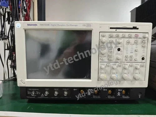 Tektronix TDS7254 2.5 GHz Digital Phosphor Oscilloscope