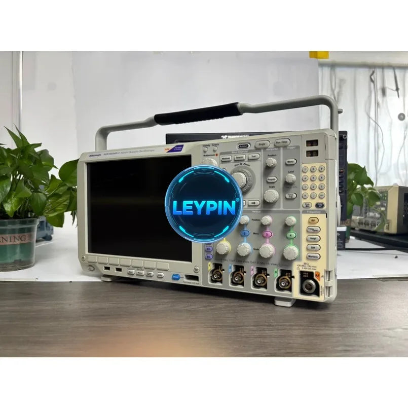 Tektronix MDO4034B-3 Oscilloscope Mixed Domain 350MHZ, 4CH, 2.5GSPS, 4 Analog