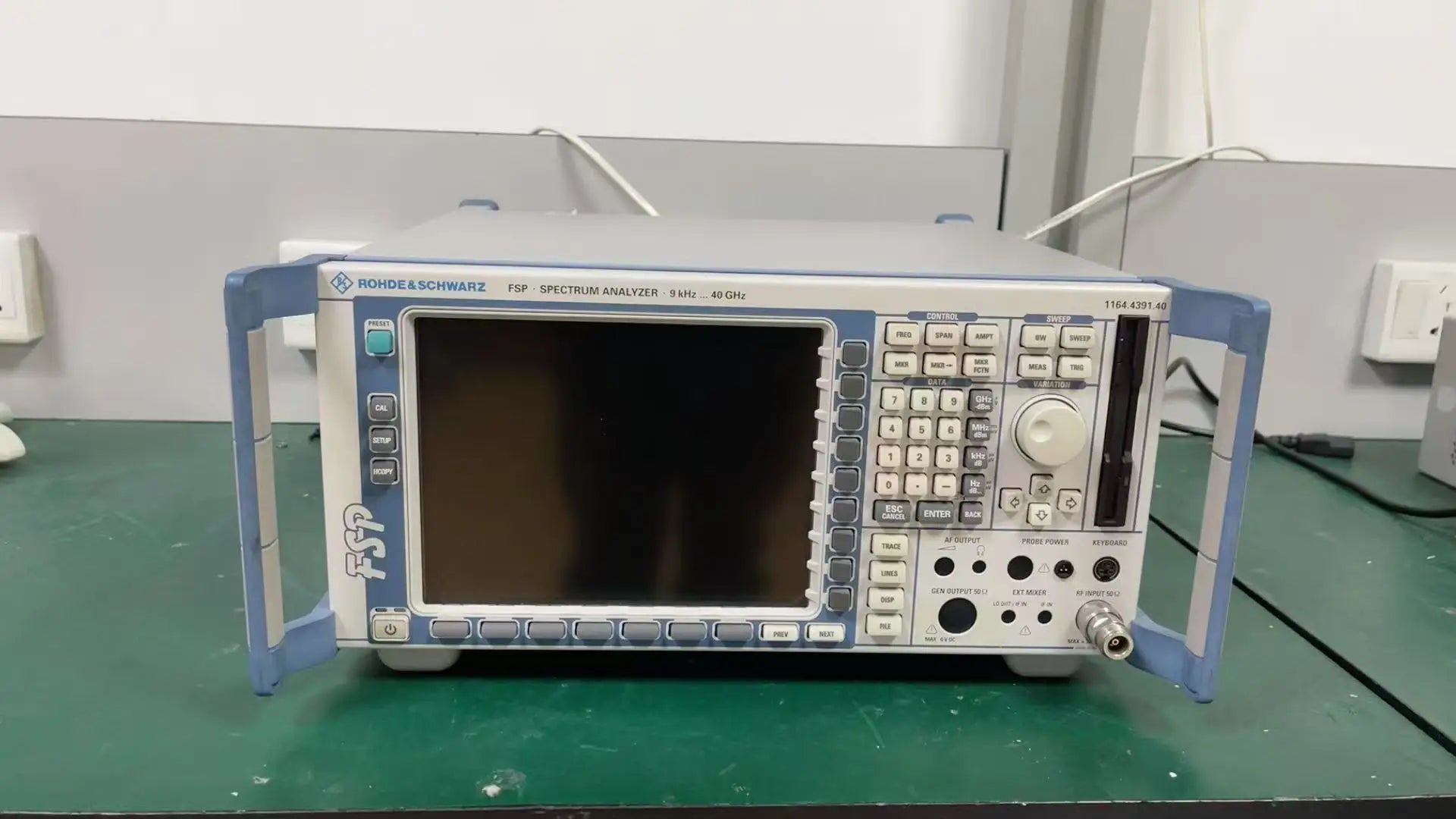 R&S Rohde & Schwarz FSP40 Spectrum Analyzer 9 kHz to 40 GHz Comprehensive Performance Improvement