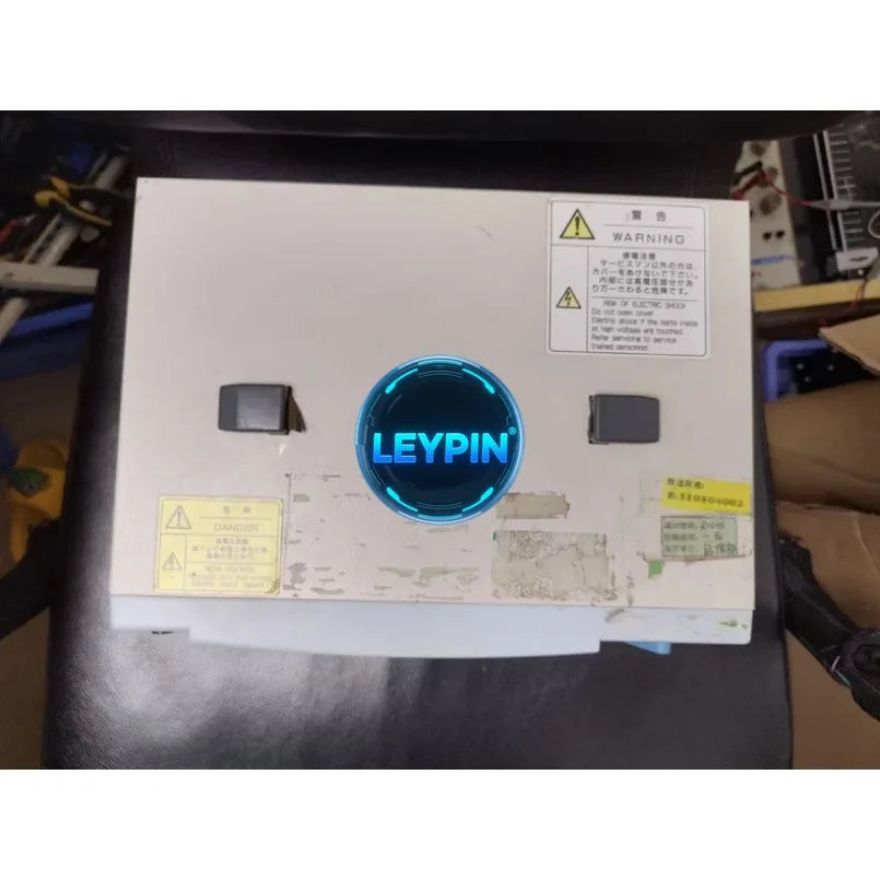 HIOKI SM-8215 Super Megohmmeter     ytdi