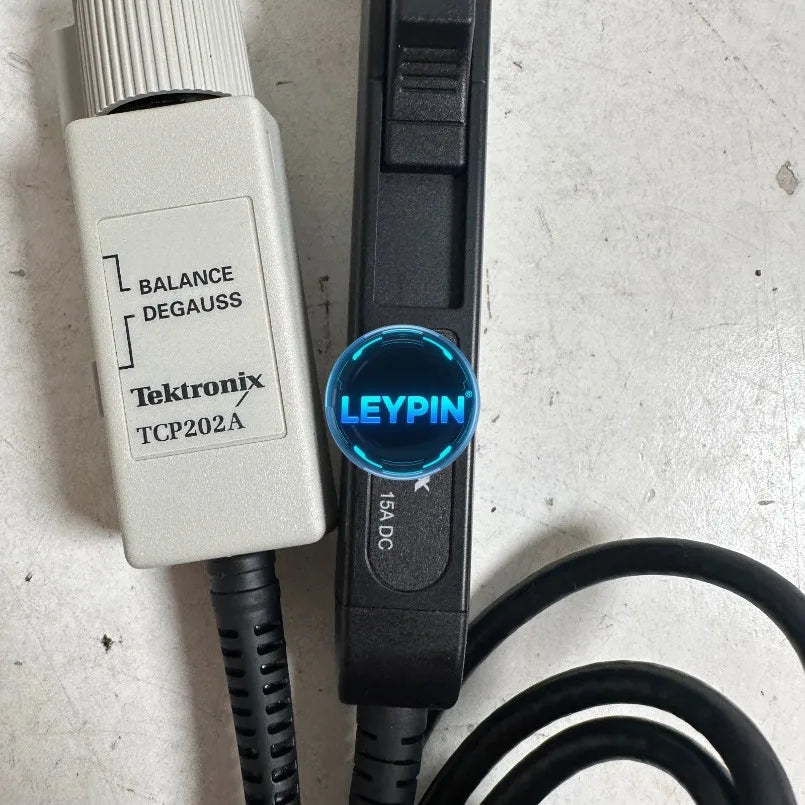 Tektronix TCP202A Black White 50 MHz 15A AC/DC Oscilloscope Current Clamp Probe    ytdi