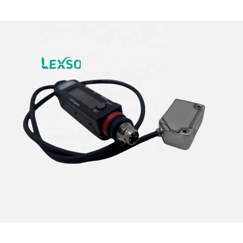 Keyence LR-X100C Laser Sensor LRX100C in Box Brand New lexso