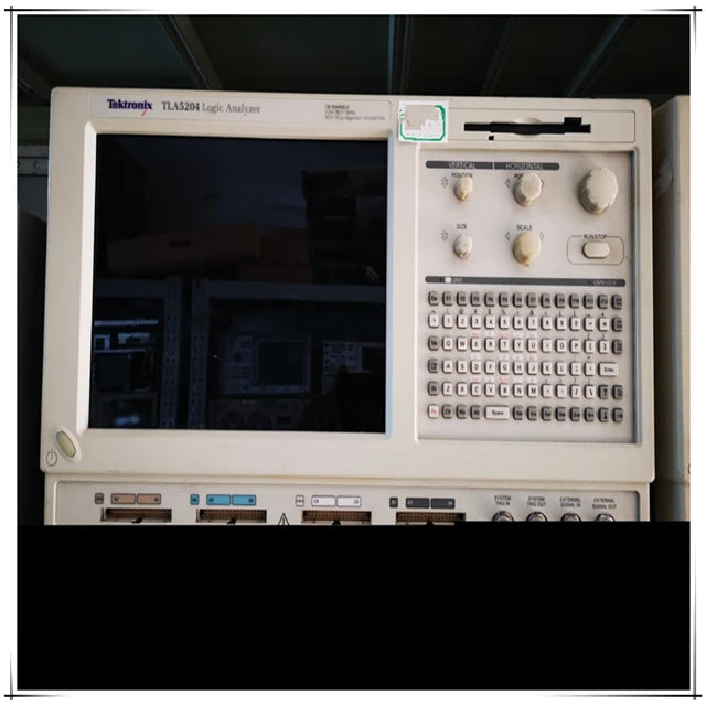 Used Tektronix TLA5204 Logic Analyzer 136 Channel 2 GHz