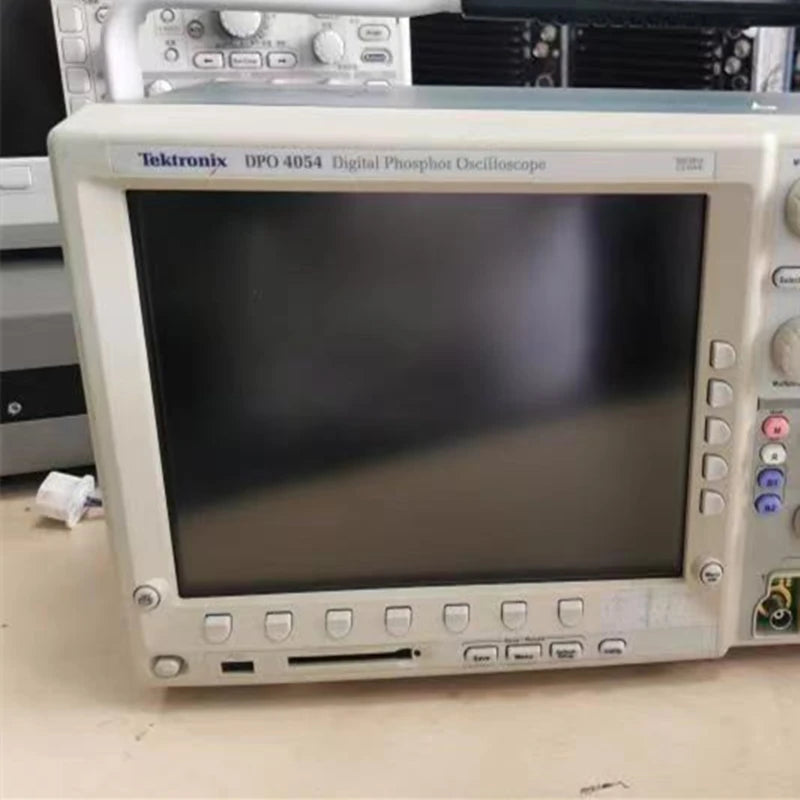 Used Tektronix DPO4054 Digital Fluorescence Oscilloscope