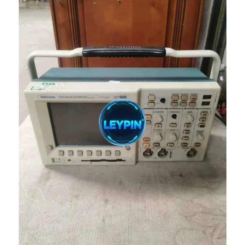 Tektronix TDS3052 dual-channel 500 MHz 5 GSs digital phosphor oscilloscope -    ytdi