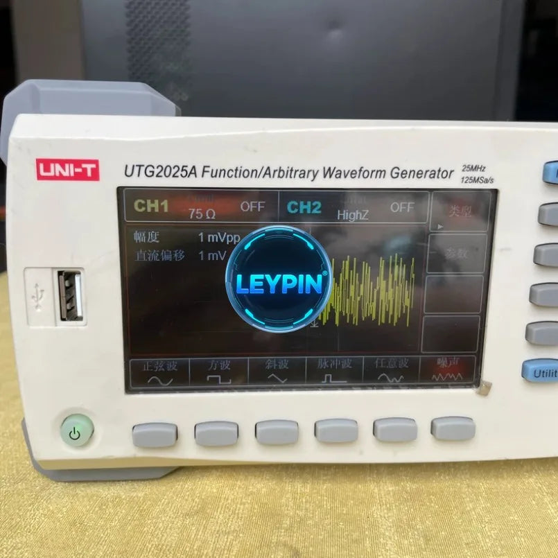 UNI-T UTG2025A 25MHz USB Dual Channels Signal Function Arbitrary Waveform Generator     lexso