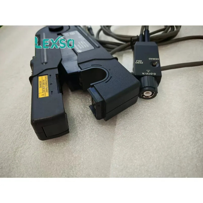 Keysight N2781B AC/DC Current Probe, 10MHz,Achieve Flat Bandwidth -DC to 10 MHz, Maximum Current 150 Arms   lexso