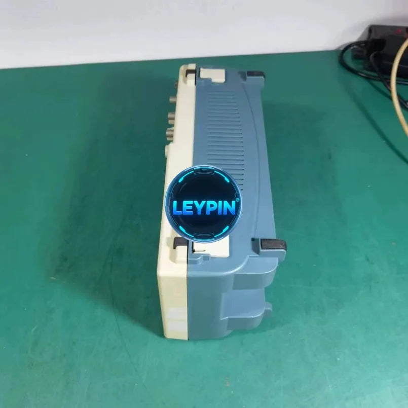 Tektronix TDS 1002 2CH 60MHz 1GSs Digital Storage Oscilloscope W probe TDS1002    ytdi