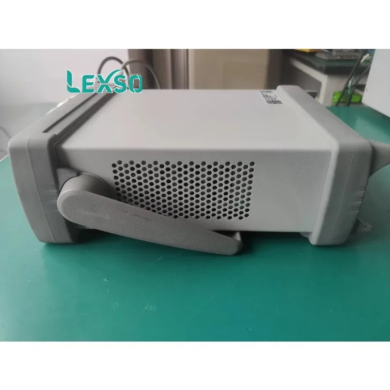 Keysight Agilent 33522B Waveform Generator 30 MHz,2-Channel    lexso