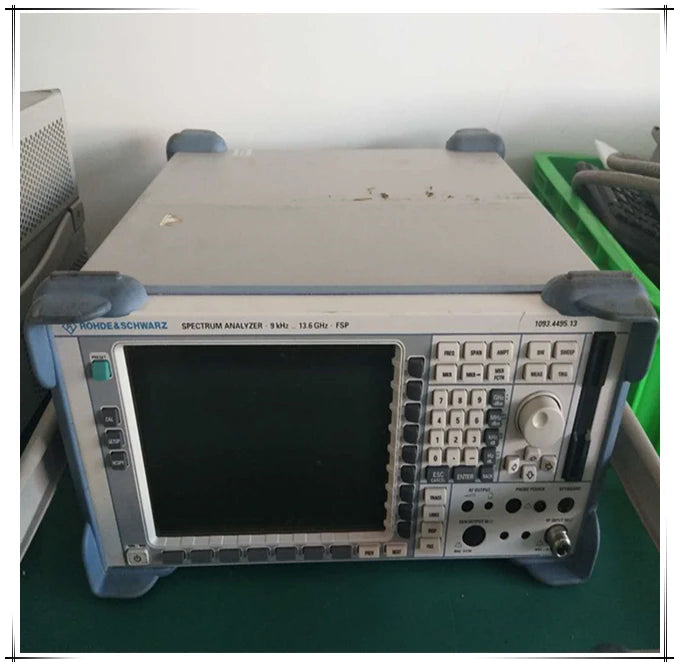 Used FSIQ40 40G vector Signal analyzer Spectrum analyzer Rohde & Schwarz 20Hz-40GHz FSIQ40 Signal generator