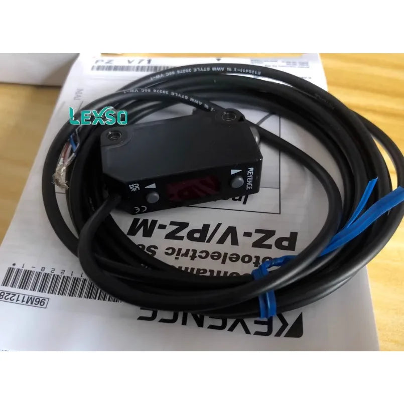 Keyence PZ-V71 Independent Reflection Photoelectric Sensor Cable Type Brand New Original Genuine in Stock lexso