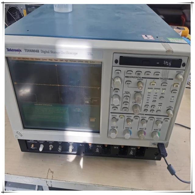Used Tektronix TDS6804B Digital Storage Oscilloscope Four-Channel 8GHz 20GS/s