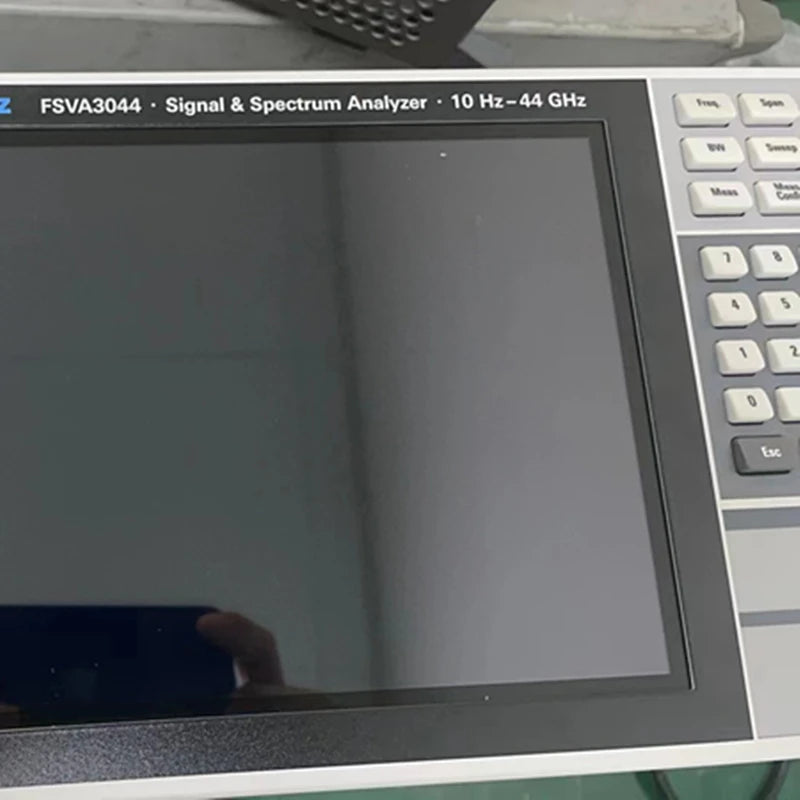used Rohde & Schwarz FSVA3044 Signal analyzers FSVA3044 spectrum analyzers