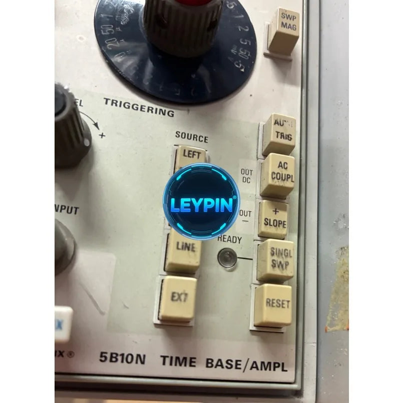 Tektronix 5111A Oscilloscope / W/ 5B10N & TWO 5A14N    ytdi