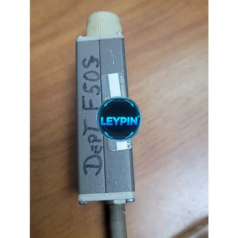 Tektronix P6247 1 GHz Differential Probe
