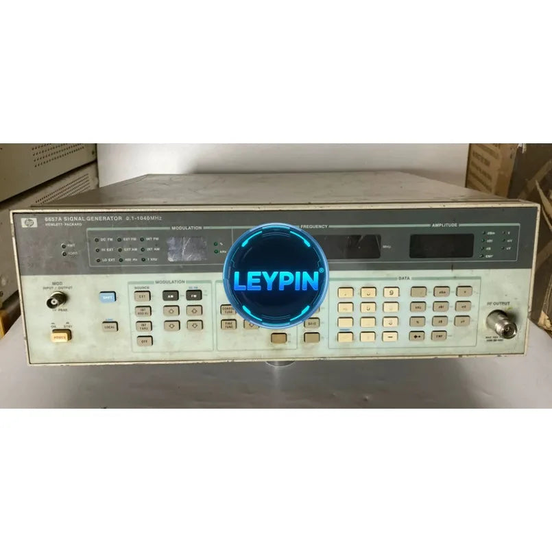 1pc HP Agilent 8657A Signal Generator 0.1-1040 MHz   lexso