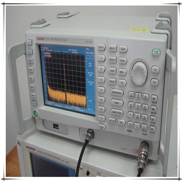Used Advantest U3751 8G RF Spectrum Analyzer 9kHz-8GHz Network Analyzer