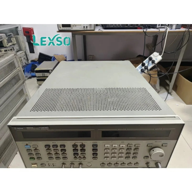 AGILENT/KEYSIGHT/HP 8665B 100KHz 6GHz Signal Generator OPT:001/004-YB       ytdi