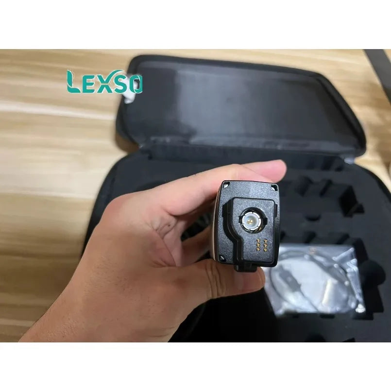 Tektronix TCP0030A - AC/DC Current Probe; 30 Amp DC, DC to 120 MHZ     lexso