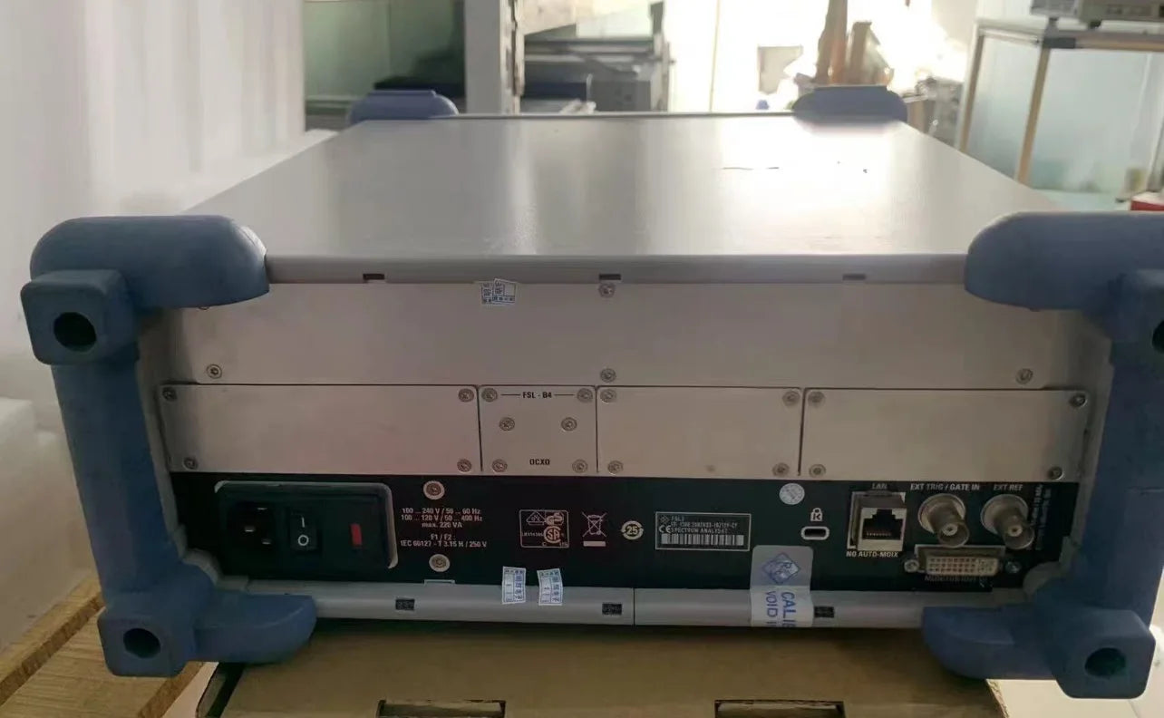 Rohde&Schwarz R&S FSL3 Spectrum Analyzer, 9 kHz to 3 GHz With Tracking Generator