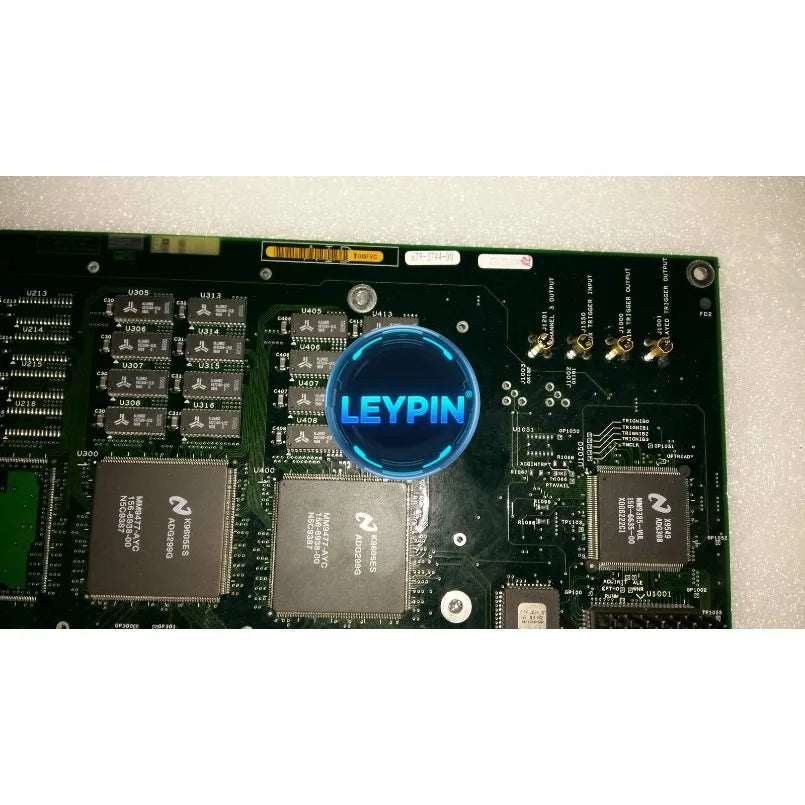 Tektronix Board TEK 671-3477-00 for TDS-724A / For parts    ytdi