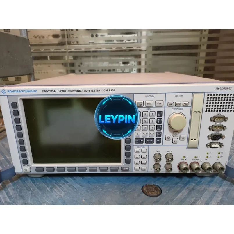 Rohde & Schwarz CMU300 Radiocommunication Tester