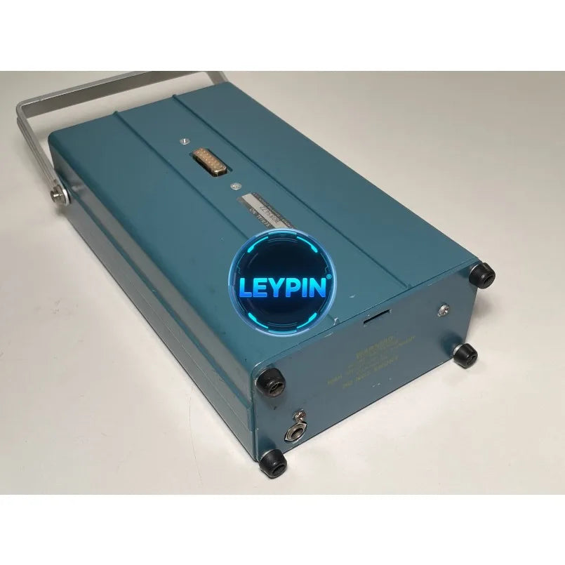 Tektronix J16 Digital Photometer W/ Tektronix J6523 Narrow Angle Luminance Probe    ytdi