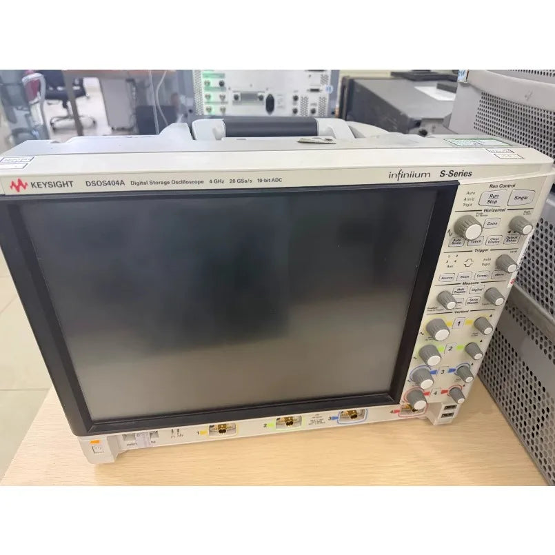 Keysight DSOS404A HD Oscilloscope: 4 GHz, 4 Analog Channels Maximum Depth 8 Million Points Maximum Rate 20 GSa/s xgeqpt