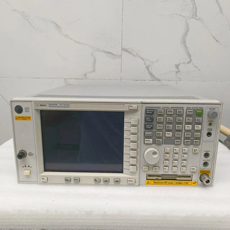 Used KEYSIGHT E4440A PSA Series Spectrum Analyzer