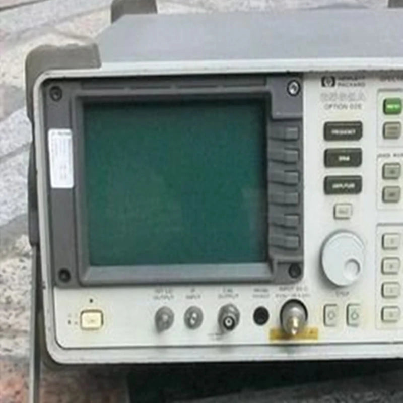 Used Agilent 8562A Spectrum Analyzer 9KHz-22GHz Network Analyzer