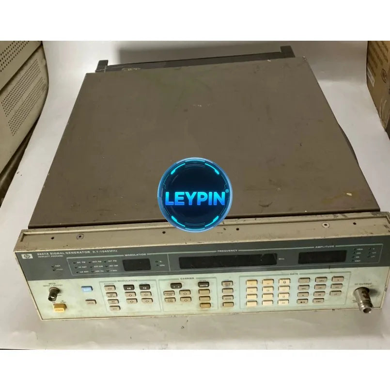 1pc HP Agilent 8657A Signal Generator 0.1-1040 MHz   lexso