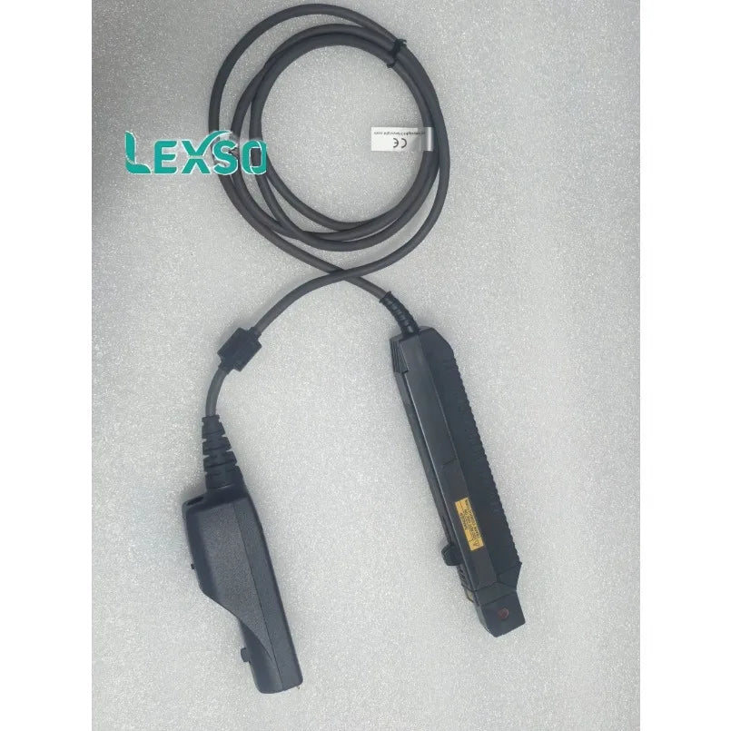 Keysight AC/DC High Sensitivity Clamp-On Current Probe  N7026A 150 MHz 1mA/div   lexso