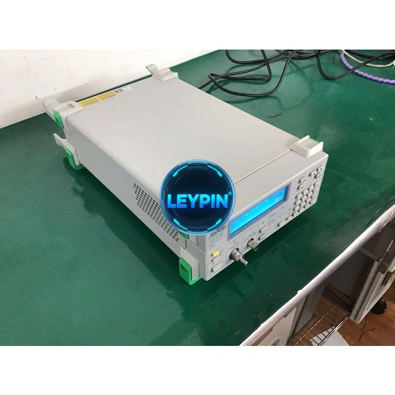 Anritsu MF2414B Microwave Frequency Counter 10Hz-40GHz Opt 3     ytdi