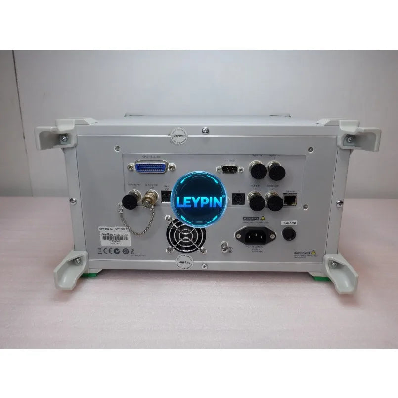 ANRITSU MT8860C WLAN TEST SET (OPTIONS 14 & 17)     ytdi
