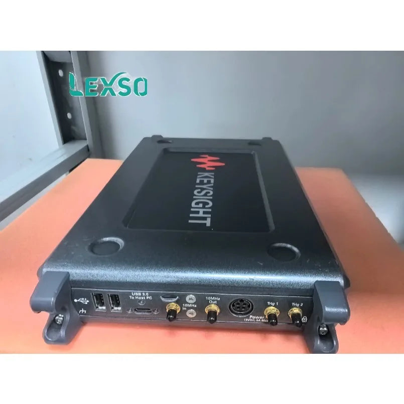KEYSIGHT USB Vector Network Analyzer P9370A    lexso