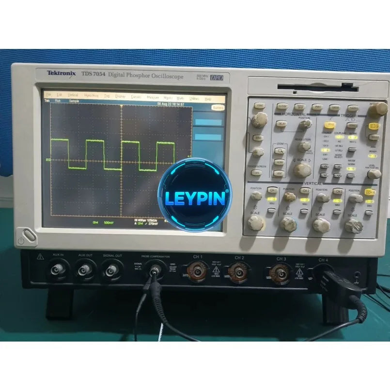 Tektronix DPO7054C 500MHz 20GS/s Tektronix Digital Oscilloscope    ytdi
