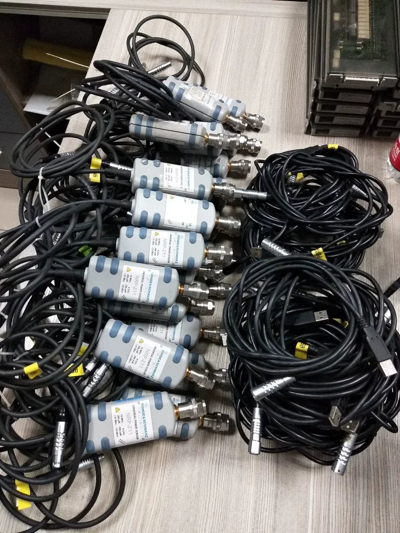 ONE ROHDE & SCHWARZ NRP-Z27 18GHz RF Power Sensor Module lexso