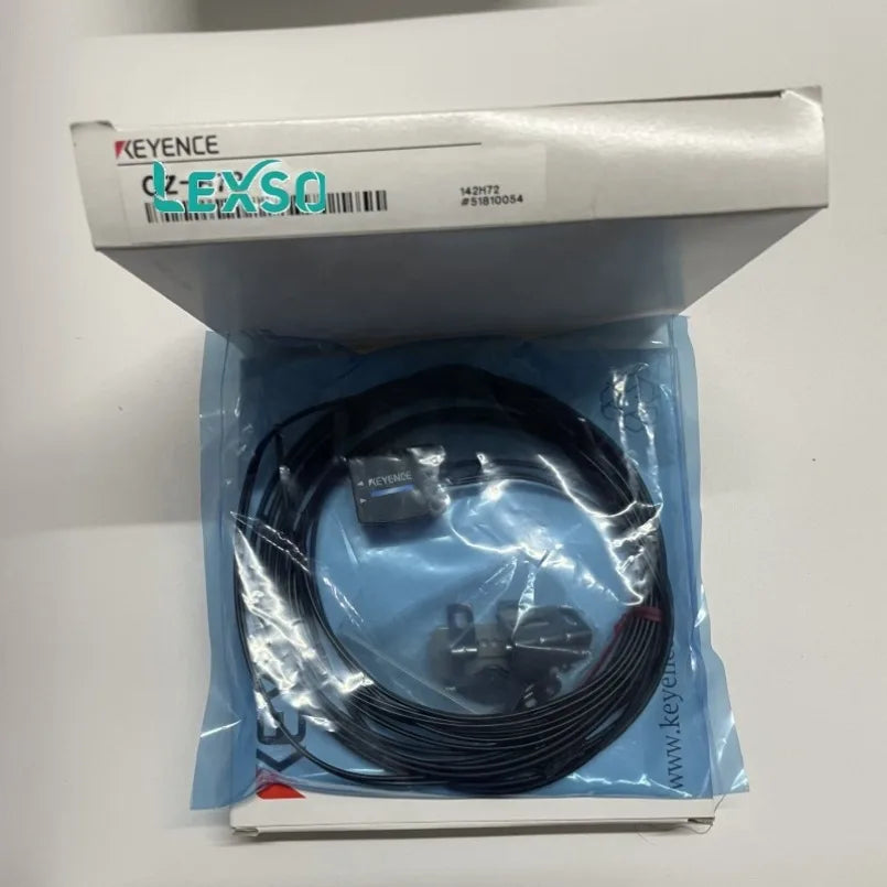 New CZ-H72 KEYENCE Reflective Sensor Head Gloss Determination Type lexso