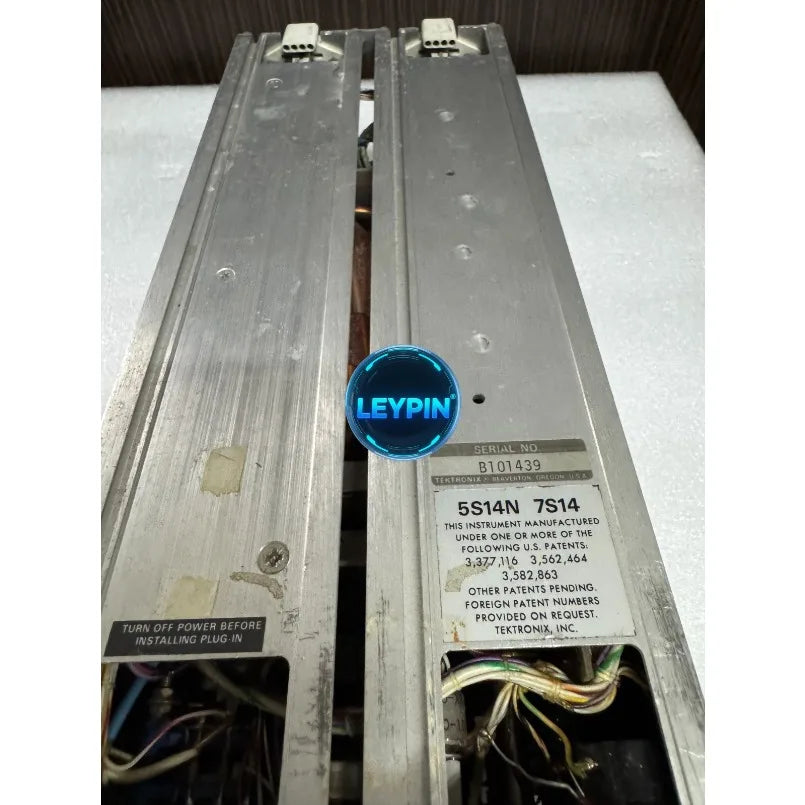 Tektronix 7S14 Dual Trace Delayed Sweep Sampler    ytdi