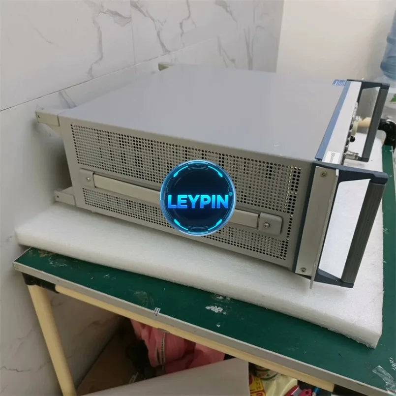 26.5 GHz Wide Dynamic Range RF Spectrum Signal Analyzer Rohde & Schwarz R&S FSQ26    lexso