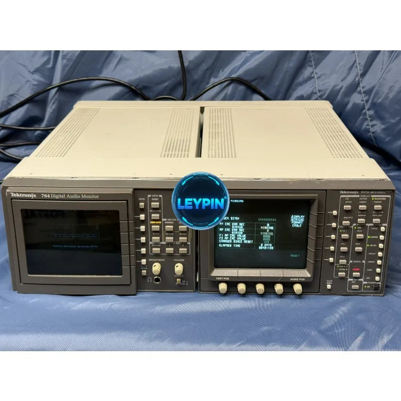 TEKTRONIX 746 Digital Audio Monitor With WFH 601M Serial Component Monitor    ytdi