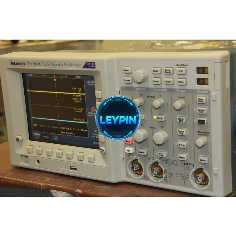 TEKTRONIX TDS 3032C 300MHz 2.5GS/s Digital Phosphor Oscilloscope Passes Selftest    ytdi