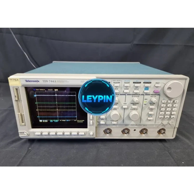 Tektronix TDS744A OSCILLOSCOPE 4ch 500 MHz- 2 GS/s    ytdi