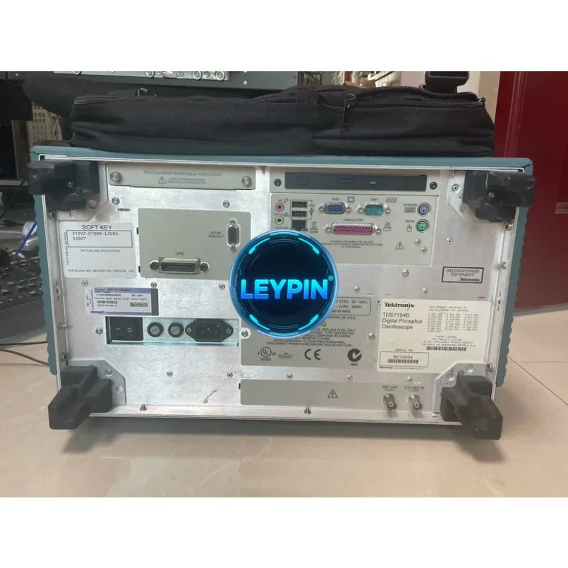 Tektronix TDS7154B: Digital Phosphor Oscilloscope    ytdi