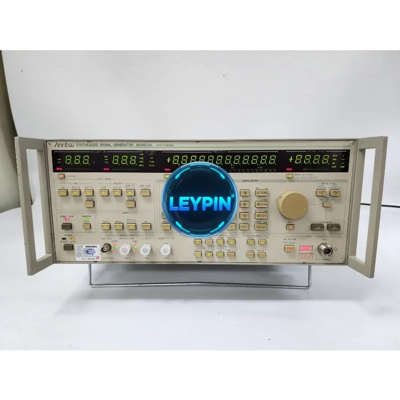 Anritsu MG3633A Synthesized Signal Generator 10 kHz to 2700 MHz     ytdi