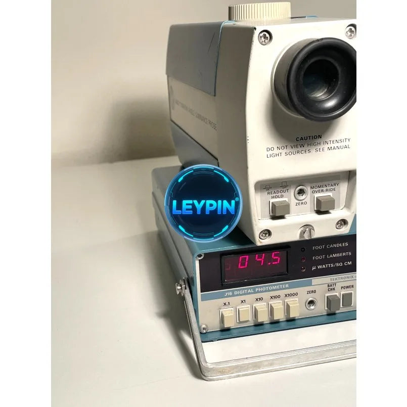 Tektronix J16 Digital Photometer W/ Tektronix J6523 Narrow Angle Luminance Probe    ytdi