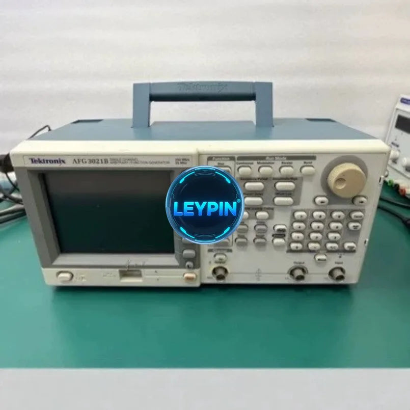 Tektronix TBS2204B 200 MHz 4-Ch 2 GS/s Digital Oscilloscope 5 M New