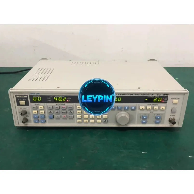 CREDX/ JUNG JIN SG-1501B FM STEREO/FM-AM Signal Generator / *  ytdi